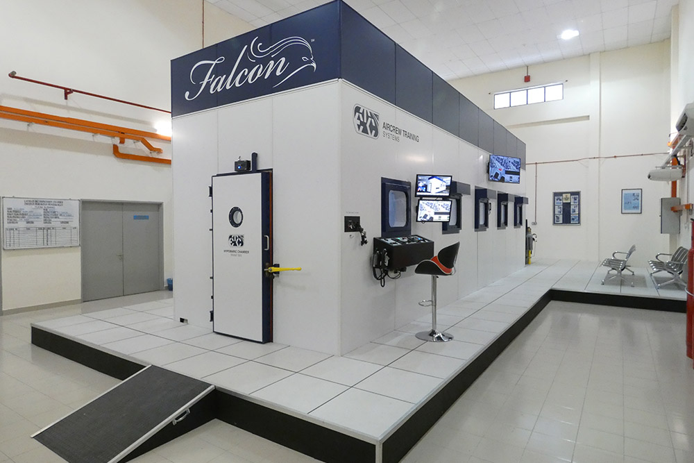An application scenario or product detail of space altitude chamber - Image 6