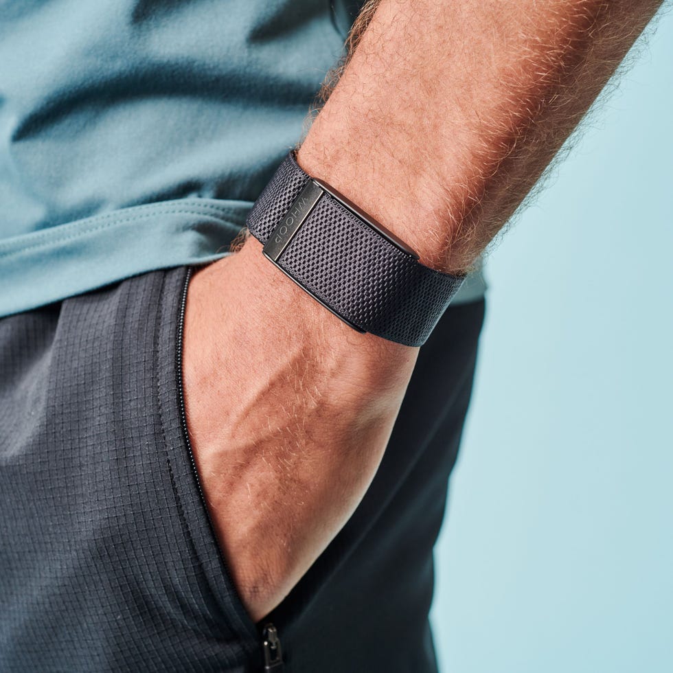 An application scenario or product detail of step counter bracelet - Image 12