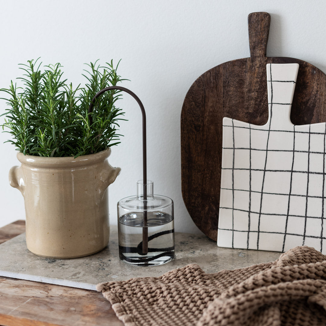 An application scenario or product detail of straw plant pots - Image 8