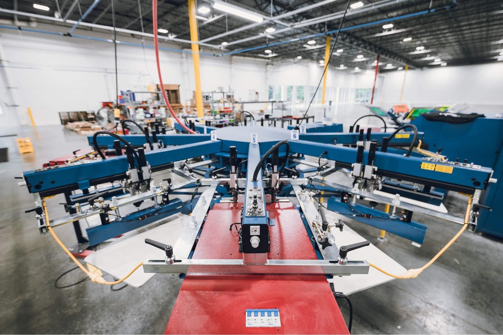 An application scenario or product detail of t shirt production machine - Image 10