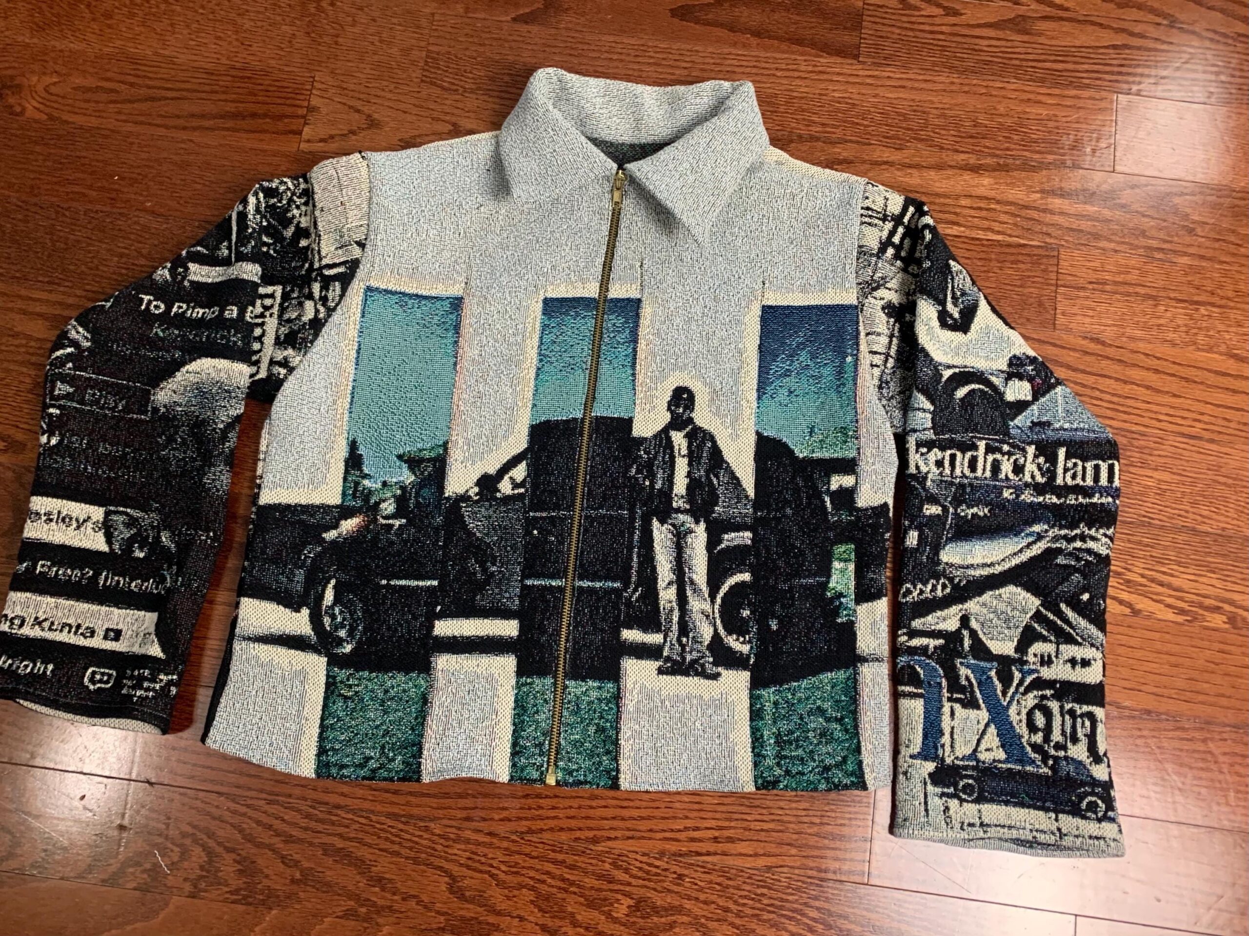 An application scenario or product detail of tapestry jacket - Image 7
