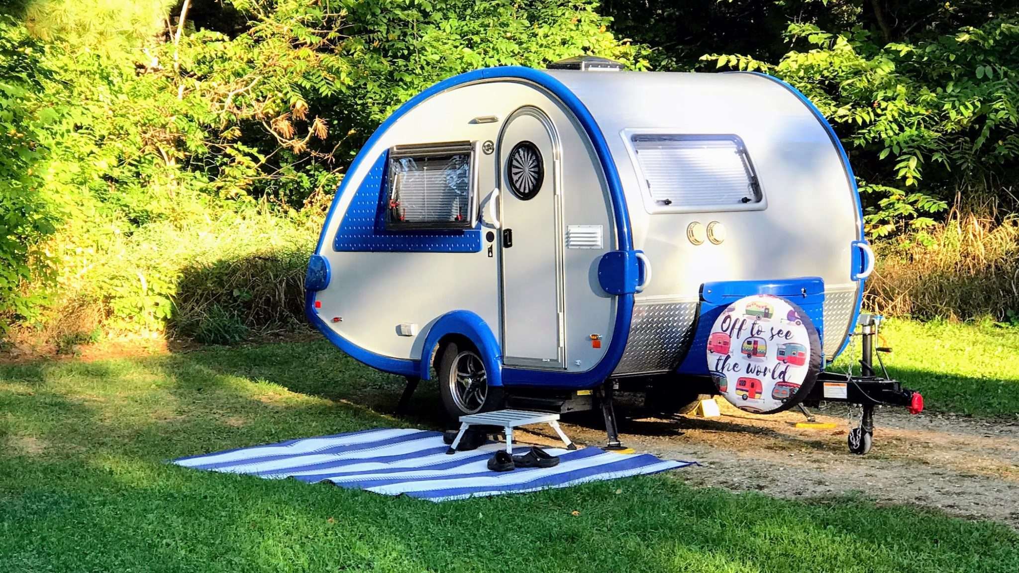 An application scenario or product detail of teardrop camper with bathroom - Image 10