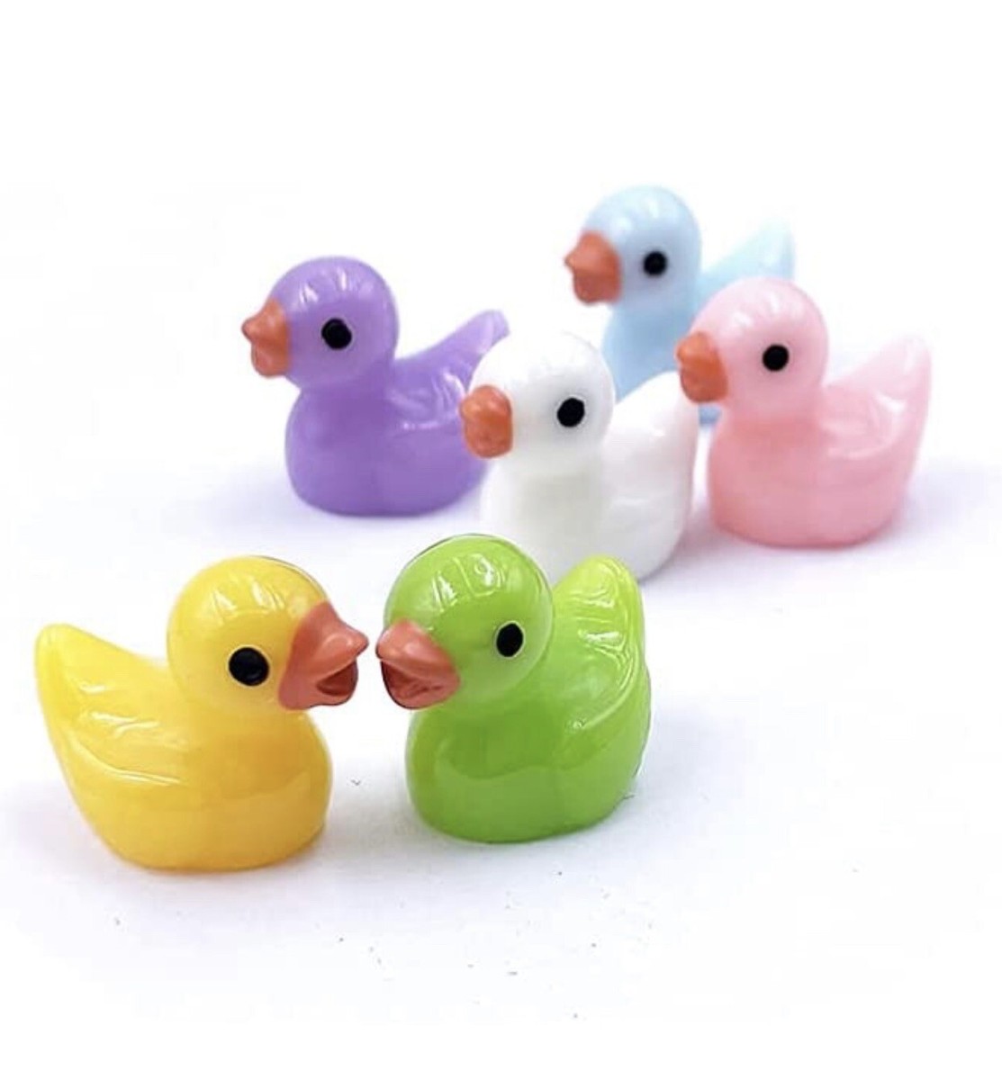 An application scenario or product detail of tiny plastic ducks - Image 3
