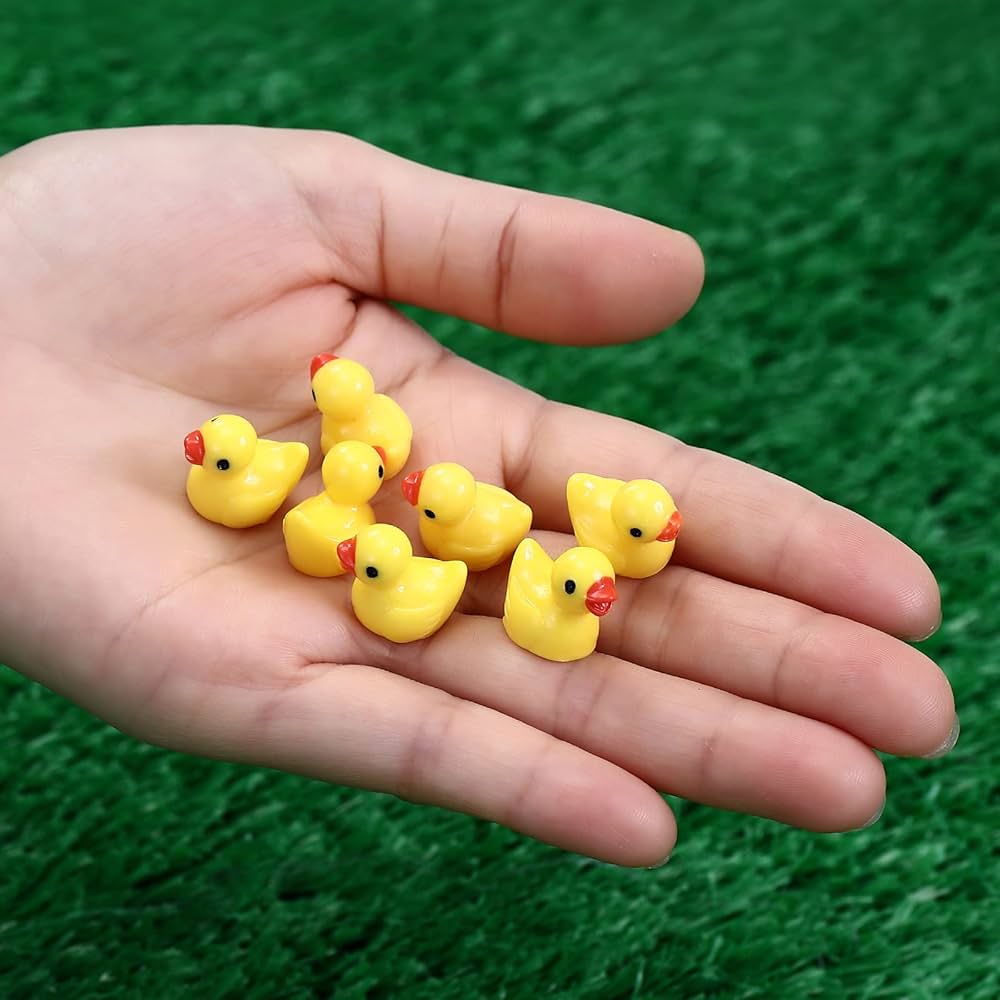 An application scenario or product detail of tiny plastic ducks - Image 17