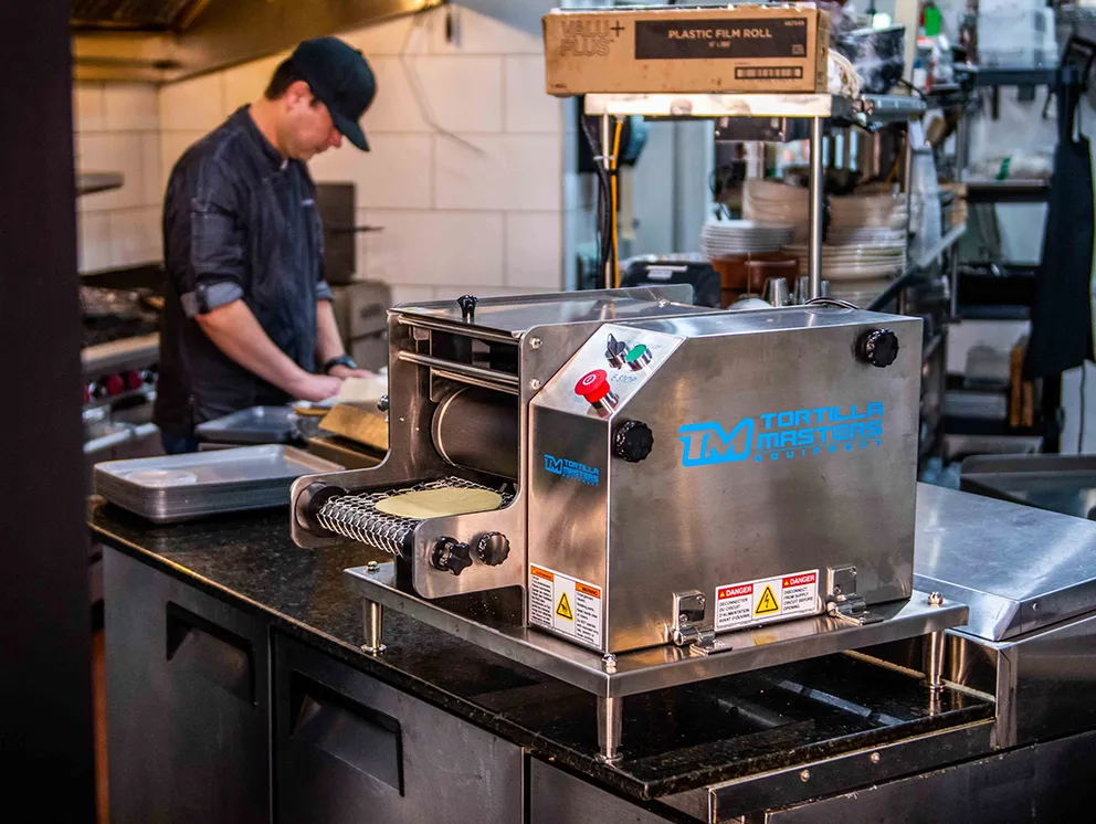 An application scenario or product detail of tortilla maker machine - Image 5