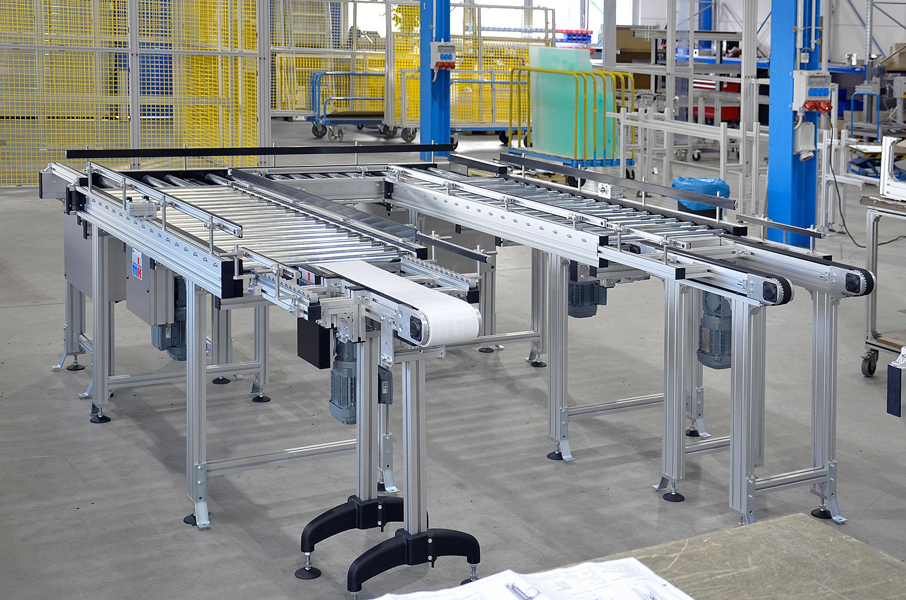 An application scenario or product detail of transfer conveyor systems - Image 14