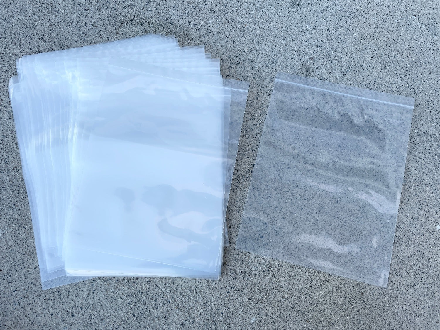 An application scenario or product detail of transparent plastic bag - Image 4