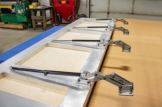 An application scenario or product detail of trap door hinges - Image 10
