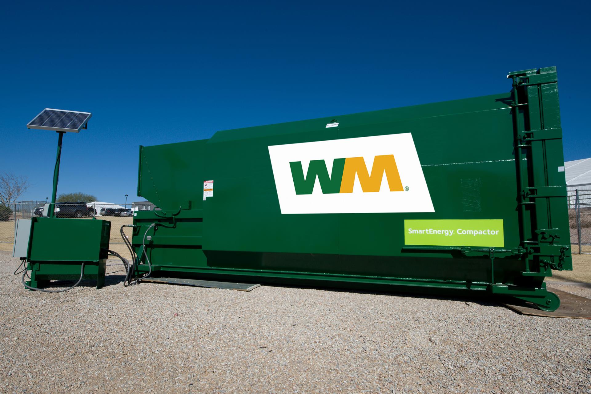 An application scenario or product detail of trash compactor machine - Image 6