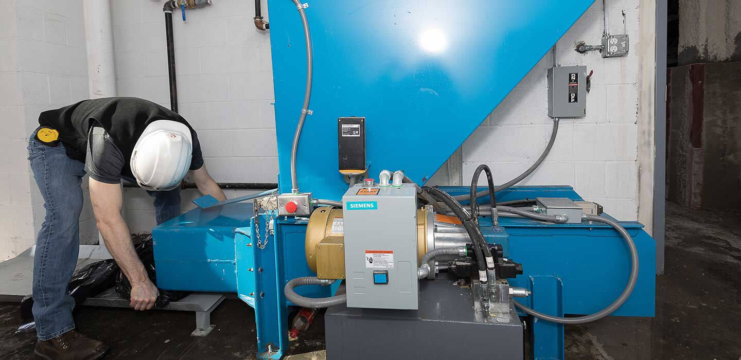 An application scenario or product detail of trash compactor machine - Image 23