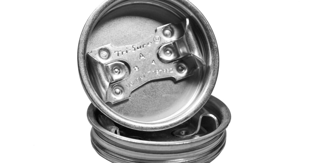 An application scenario or product detail of tri plug - Image 1
