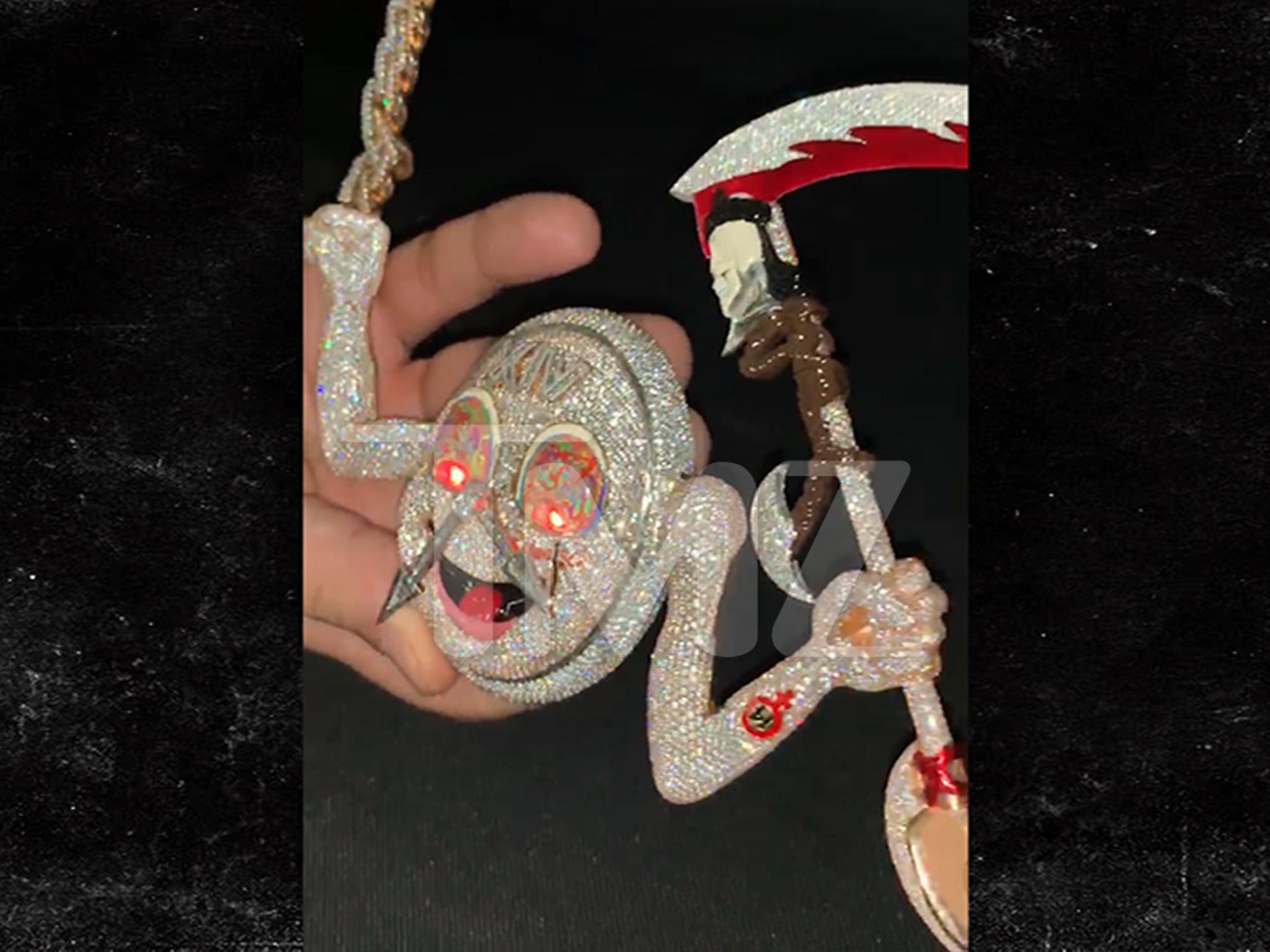 An application scenario or product detail of trippie redd chains - Image 19