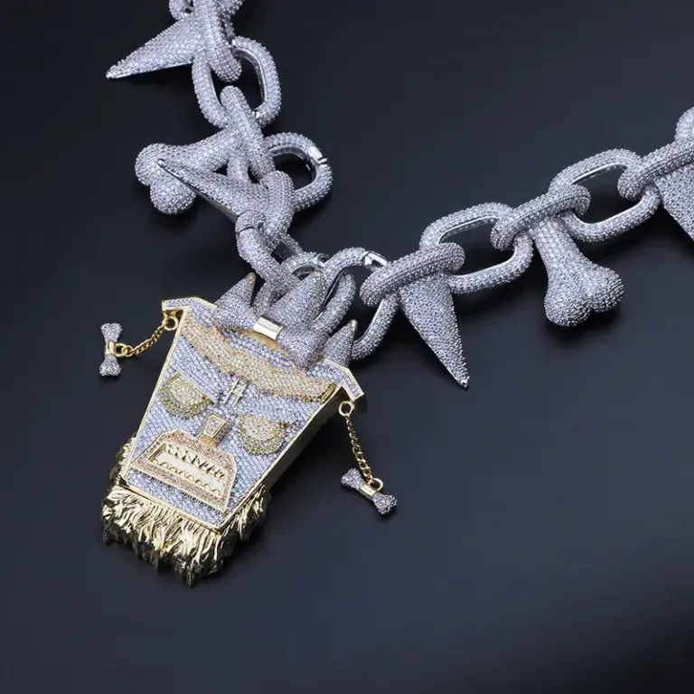 Featured image for the trippie redd chains guide