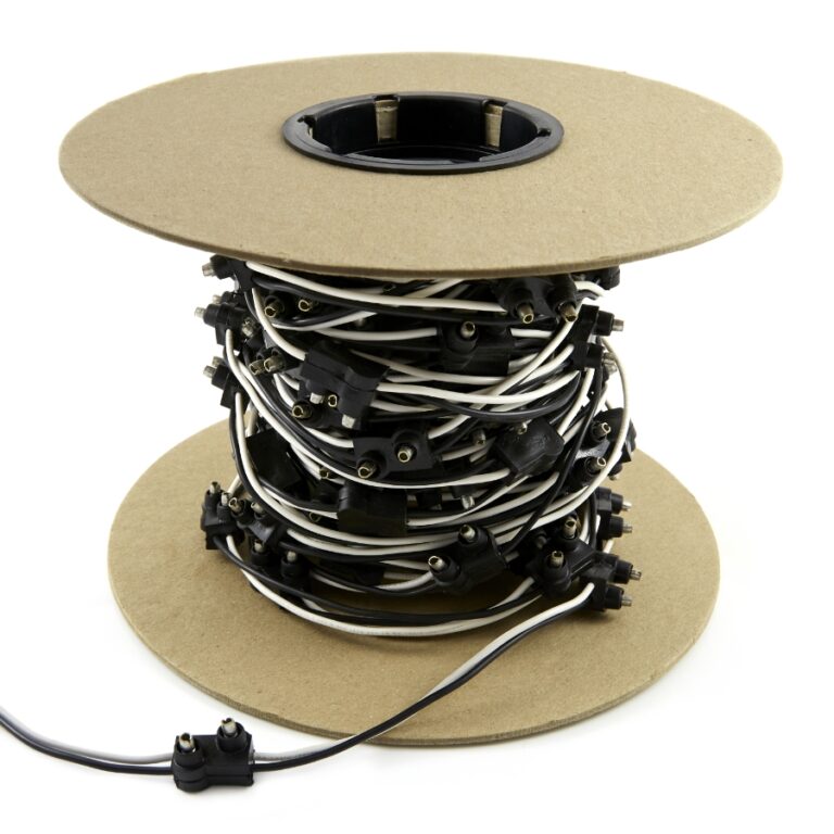 Featured image for the two prong plugs guide