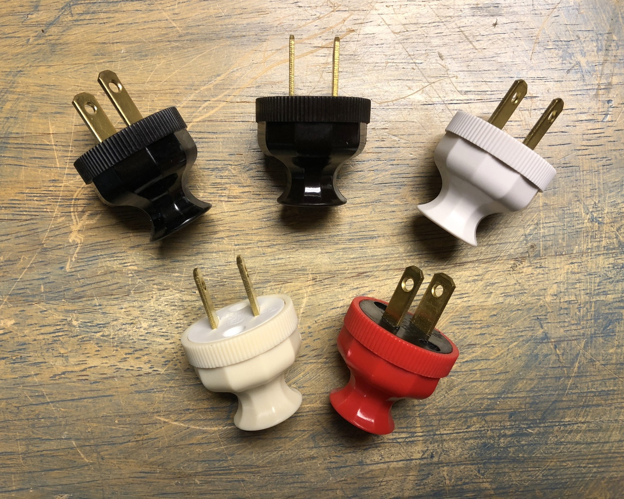 An application scenario or product detail of two pronged plugs are designed for home use - Image 18
