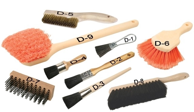 An application scenario or product detail of types of cleaning brushes - Image 7