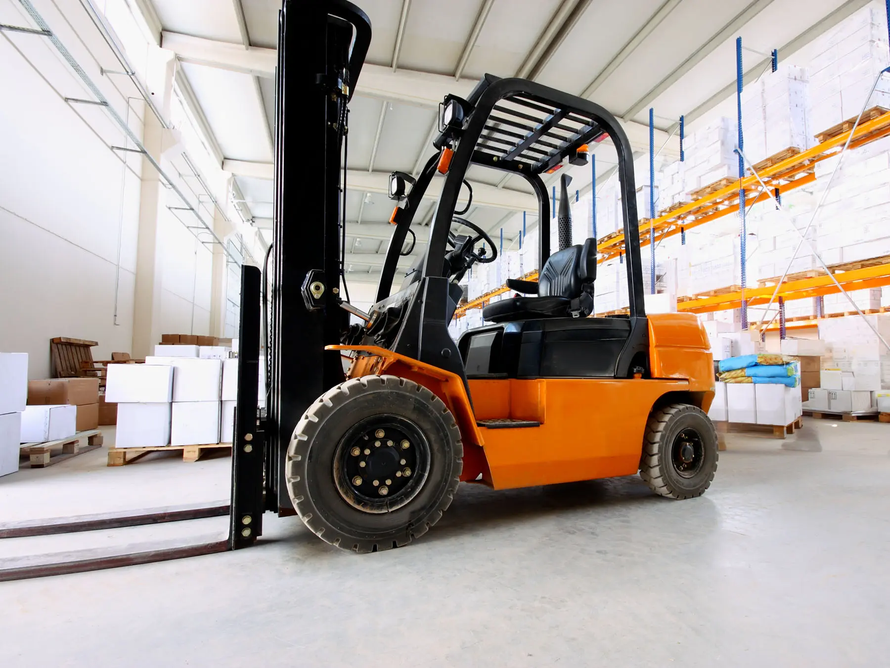 An application scenario or product detail of types of fork lifts - Image 5