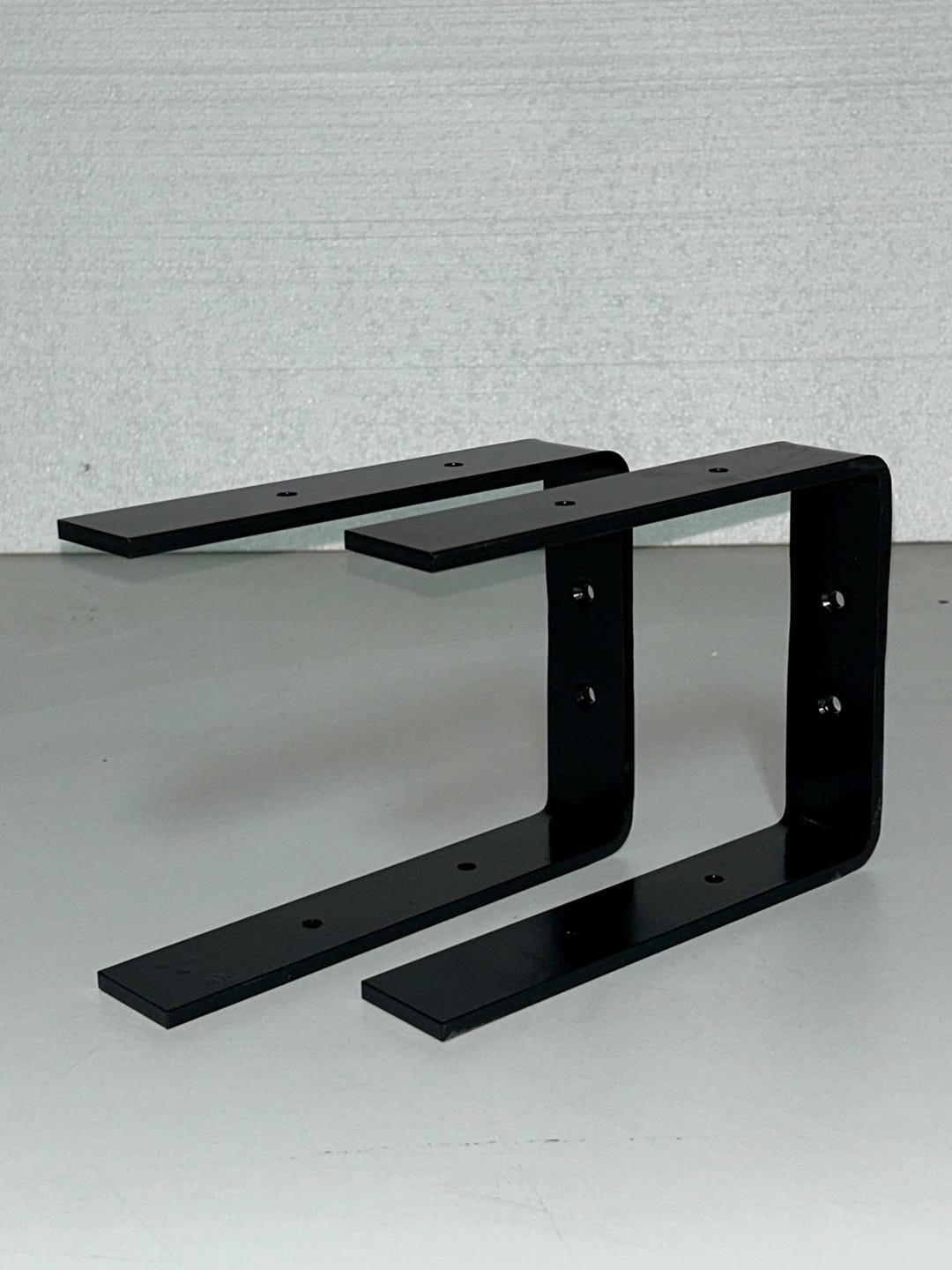 An application scenario or product detail of u shaped brackets for mounting - Image 9