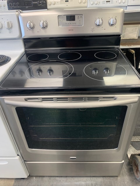 An application scenario or product detail of used electric stove - Image 6