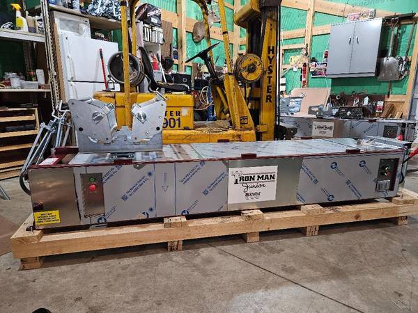An application scenario or product detail of used gutter machine for sale - Image 1