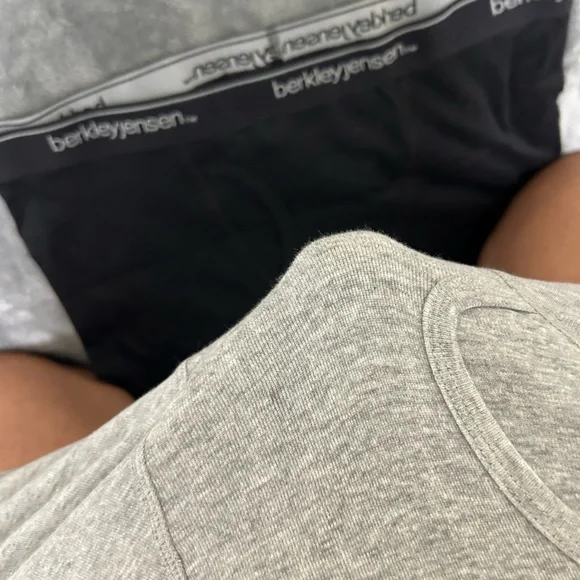 An application scenario or product detail of used mens underwear - Image 12