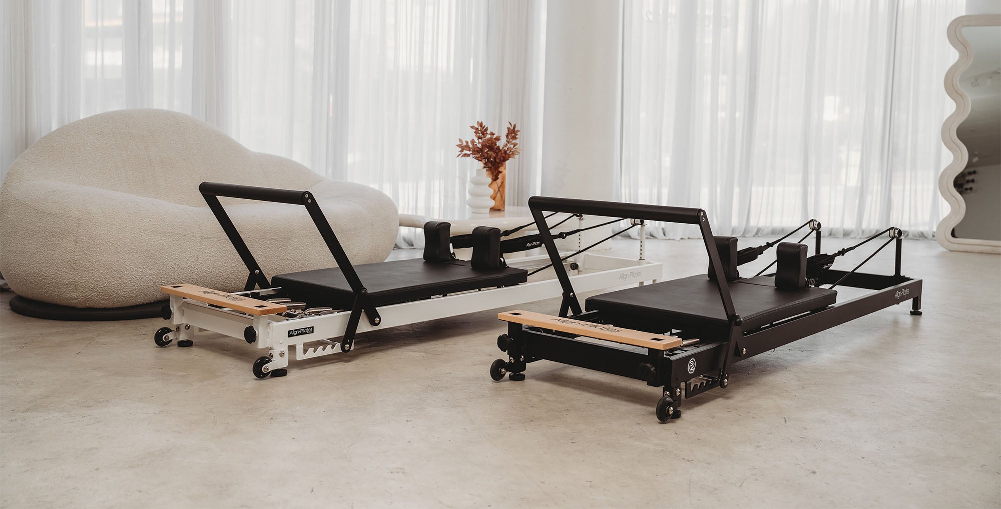 An application scenario or product detail of used pilates reformer for sale - Image 15