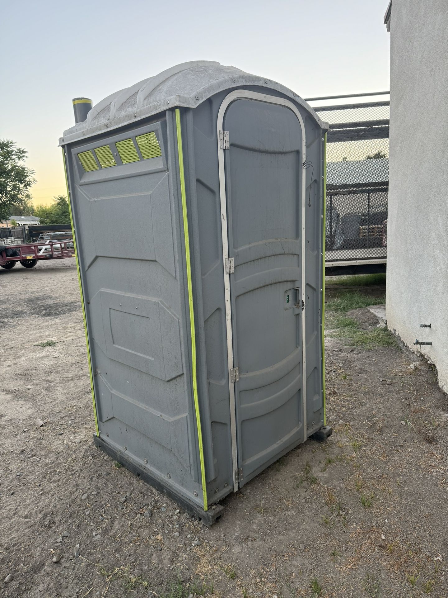 An application scenario or product detail of used porta potty for sale - Image 17