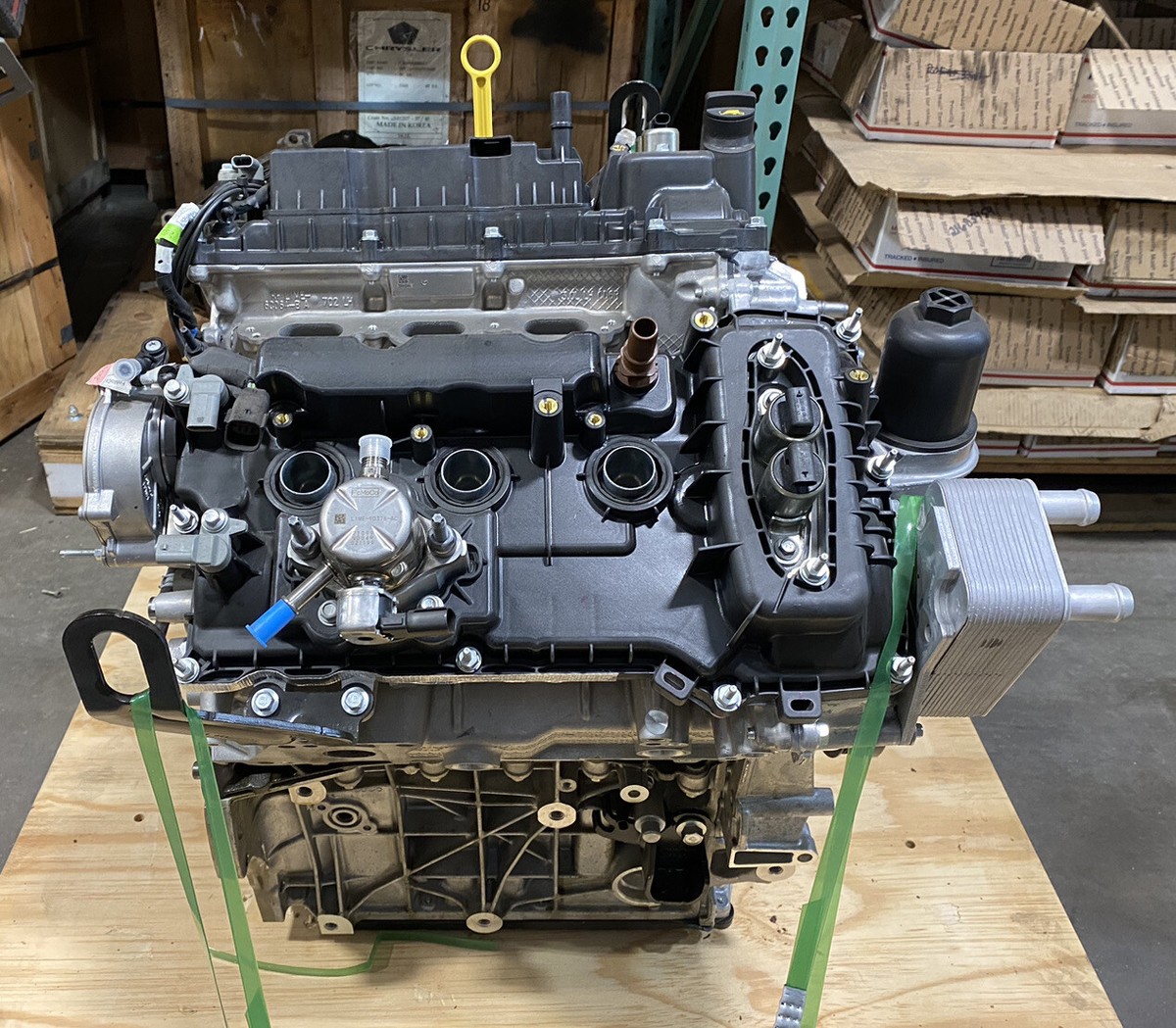 An application scenario or product detail of v6 engine for sale - Image 4