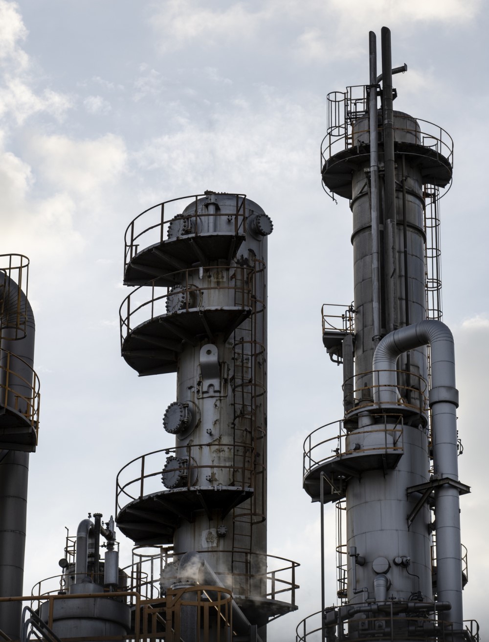An application scenario or product detail of vacuum tower - Image 4