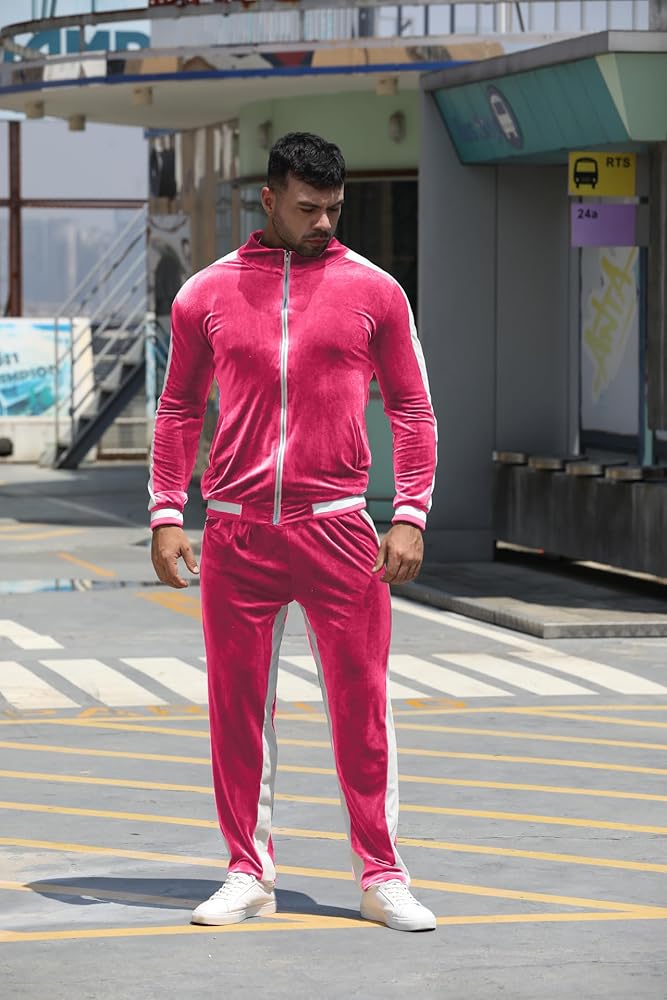An application scenario or product detail of velour sweatsuit - Image 6