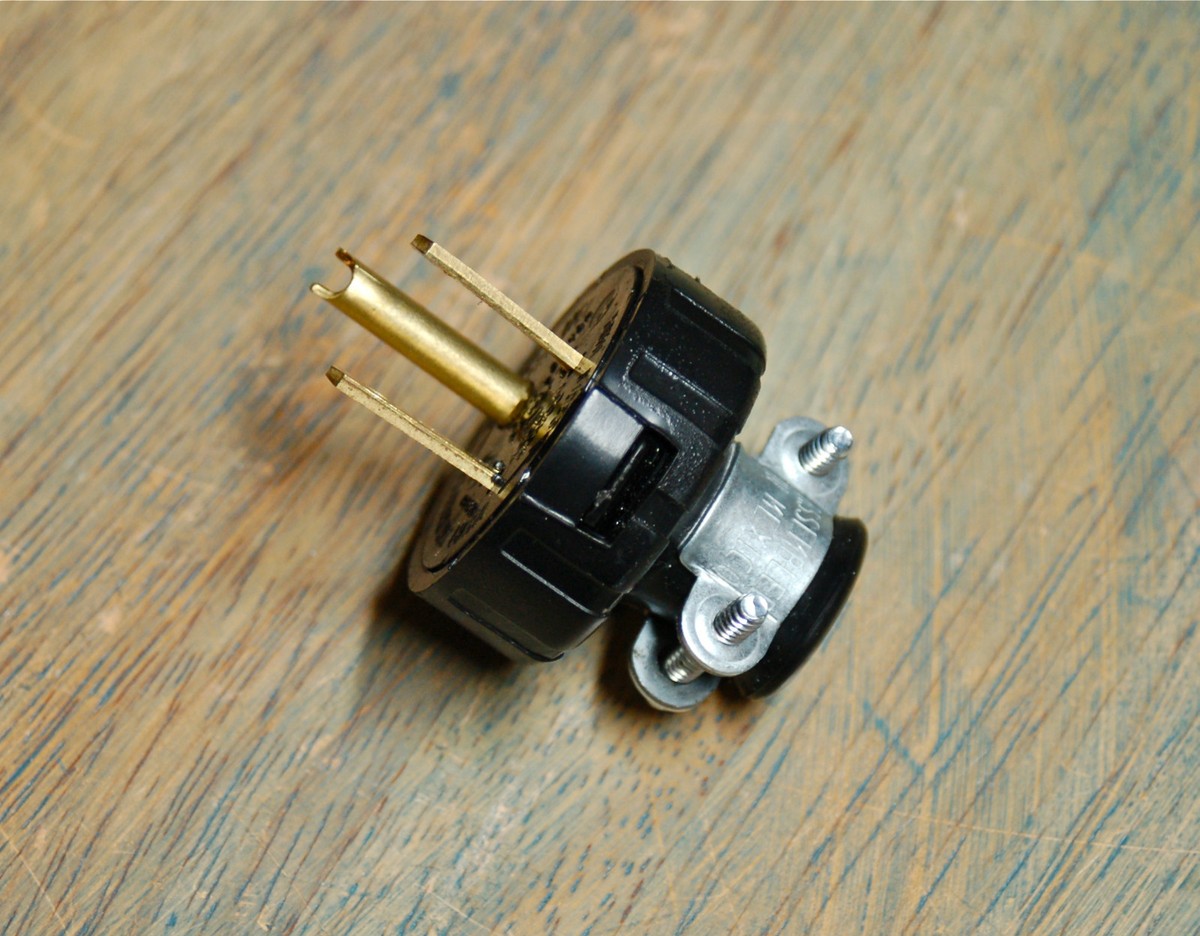 An application scenario or product detail of vintage power plug - Image 3