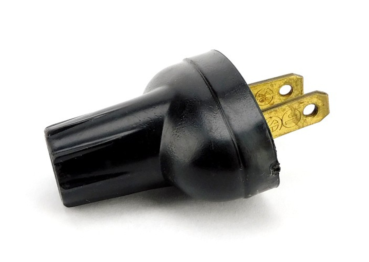 An application scenario or product detail of vintage power plug - Image 9