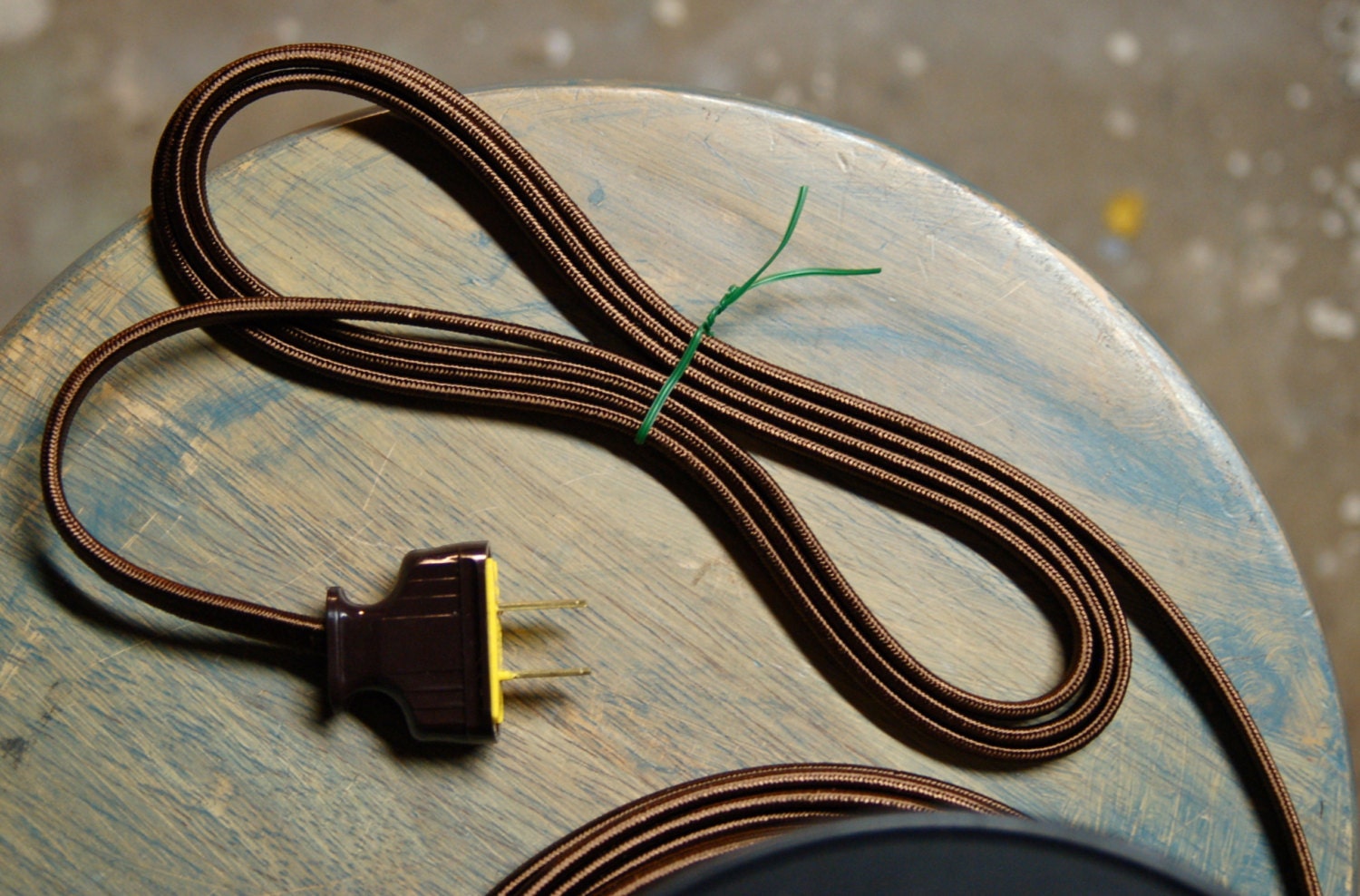 An application scenario or product detail of vintage power plug - Image 10