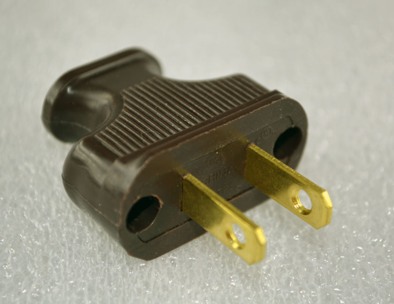 An application scenario or product detail of vintage power plug - Image 22