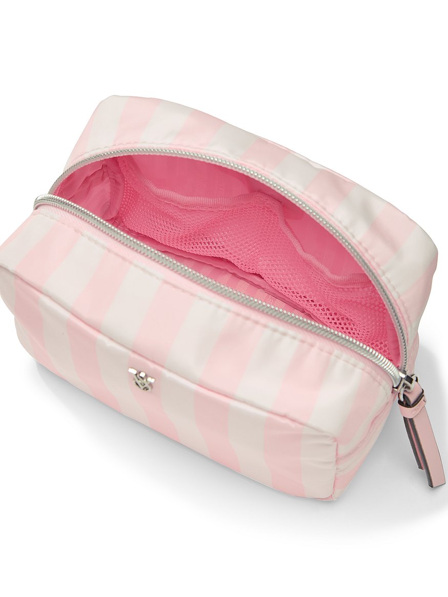 An application scenario or product detail of vs pink makeup bag - Image 12