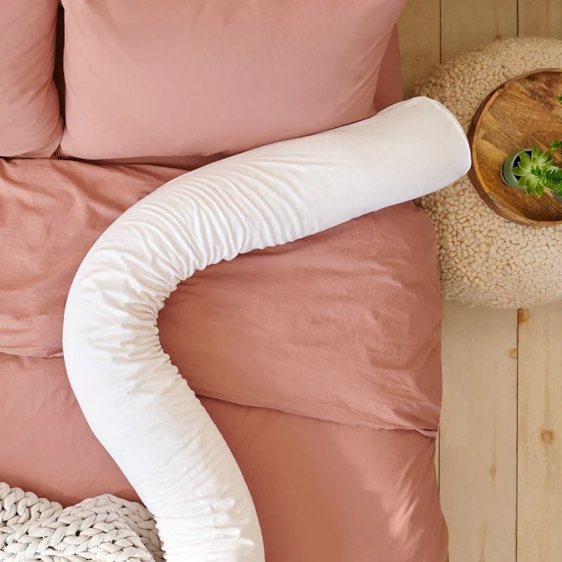 An application scenario or product detail of wamsutta pillows - Image 17
