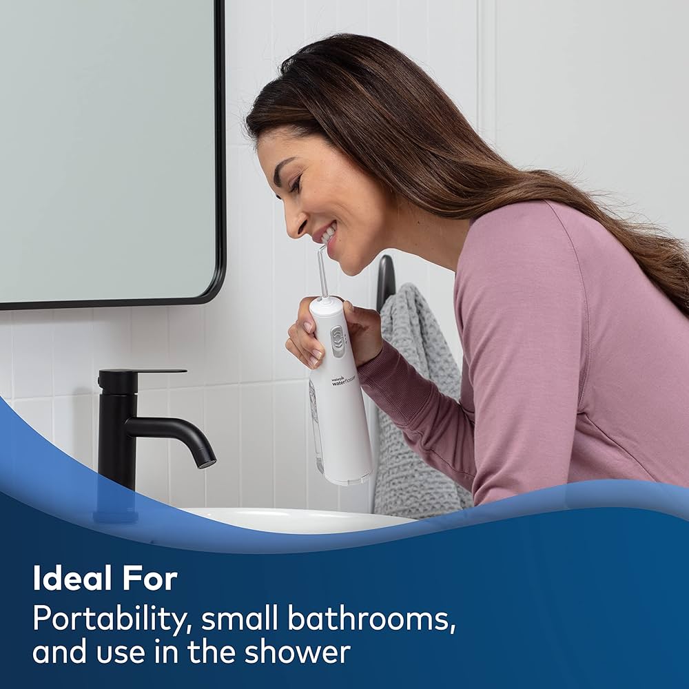 An application scenario or product detail of water flosser cr-6115 - Image 19