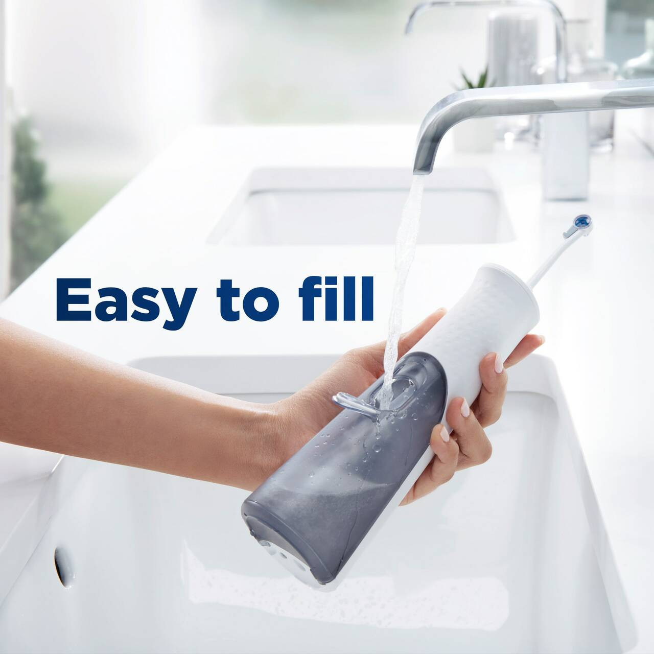 An application scenario or product detail of water flosser ms18 - Image 15