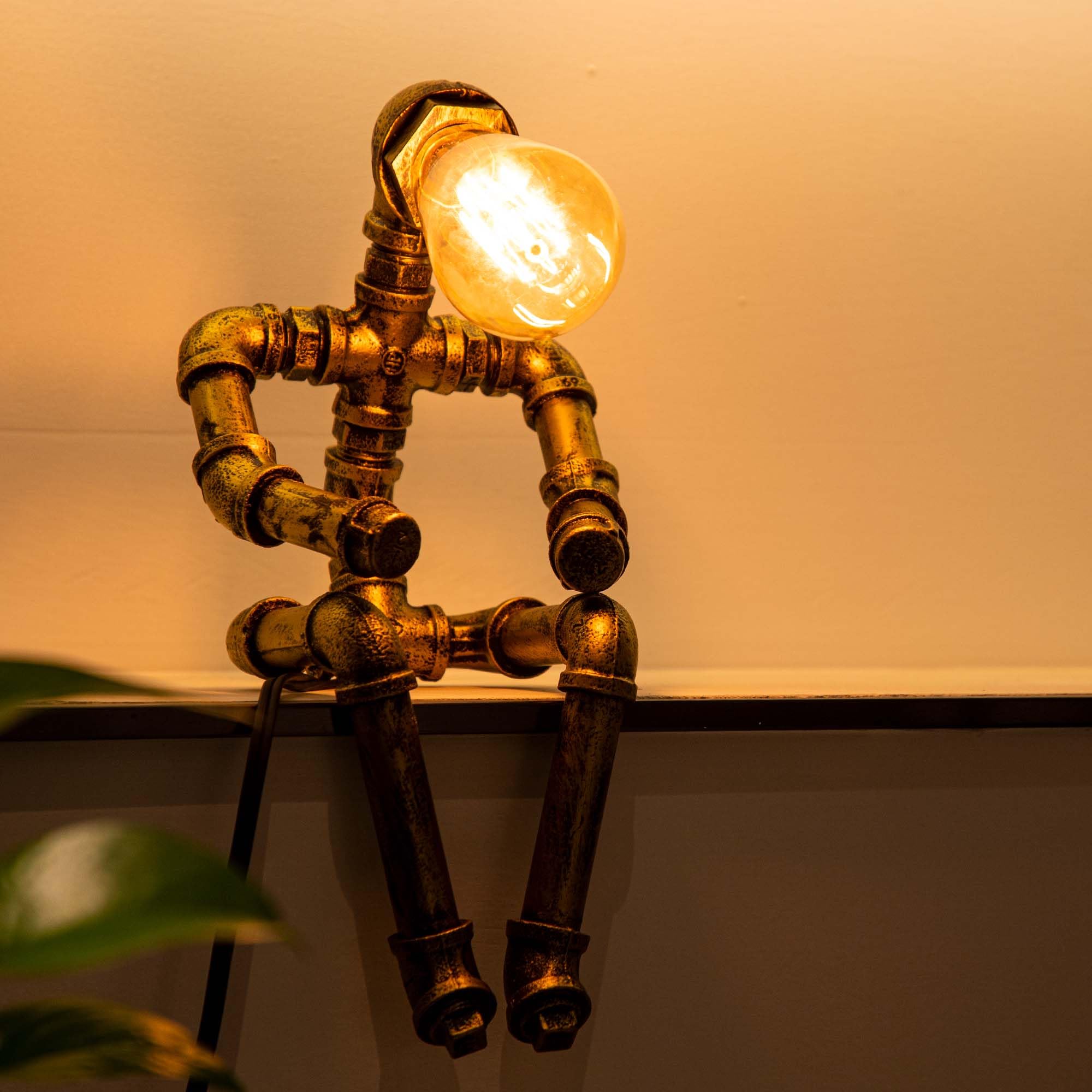 An application scenario or product detail of water lamp - Image 13