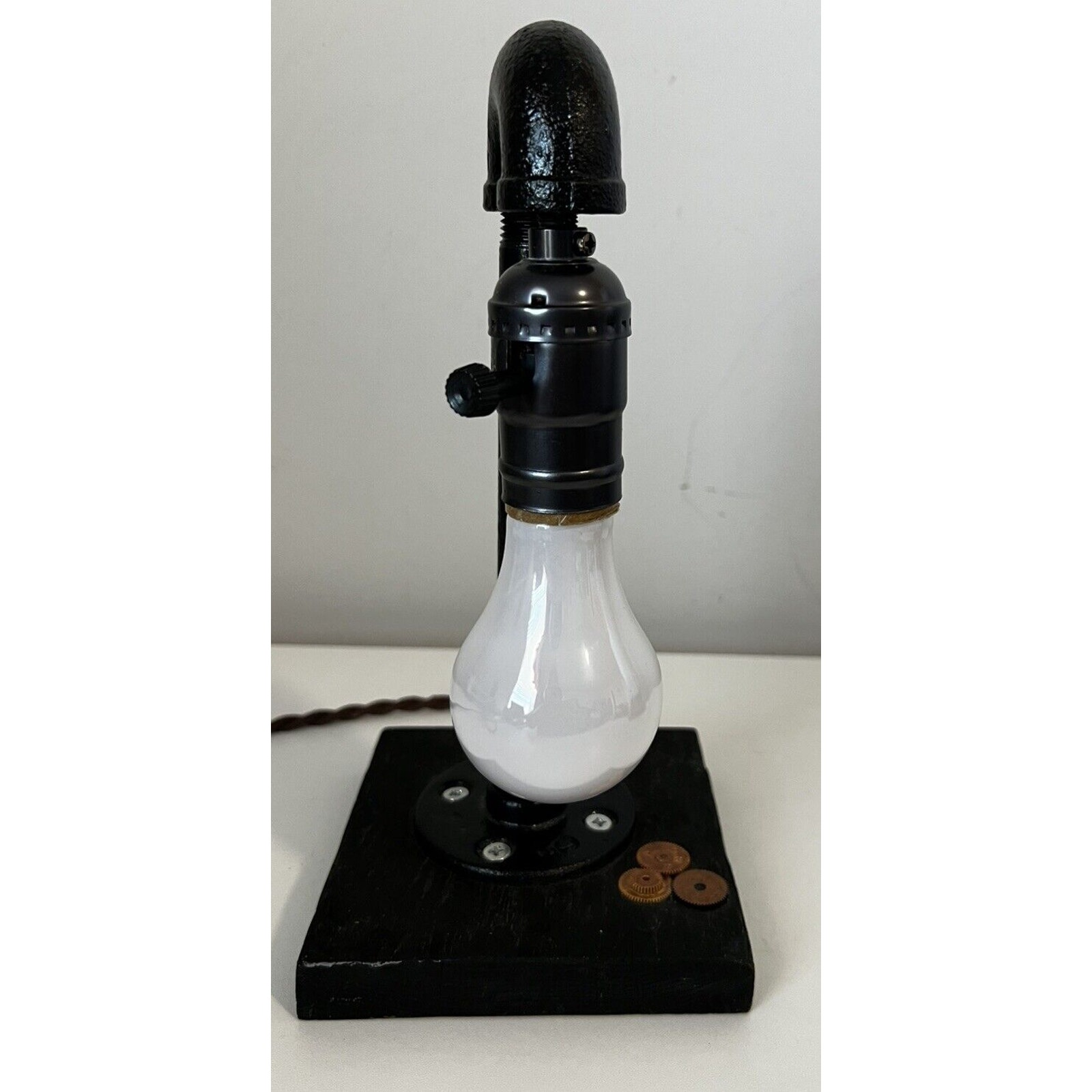 An application scenario or product detail of water lamp - Image 17