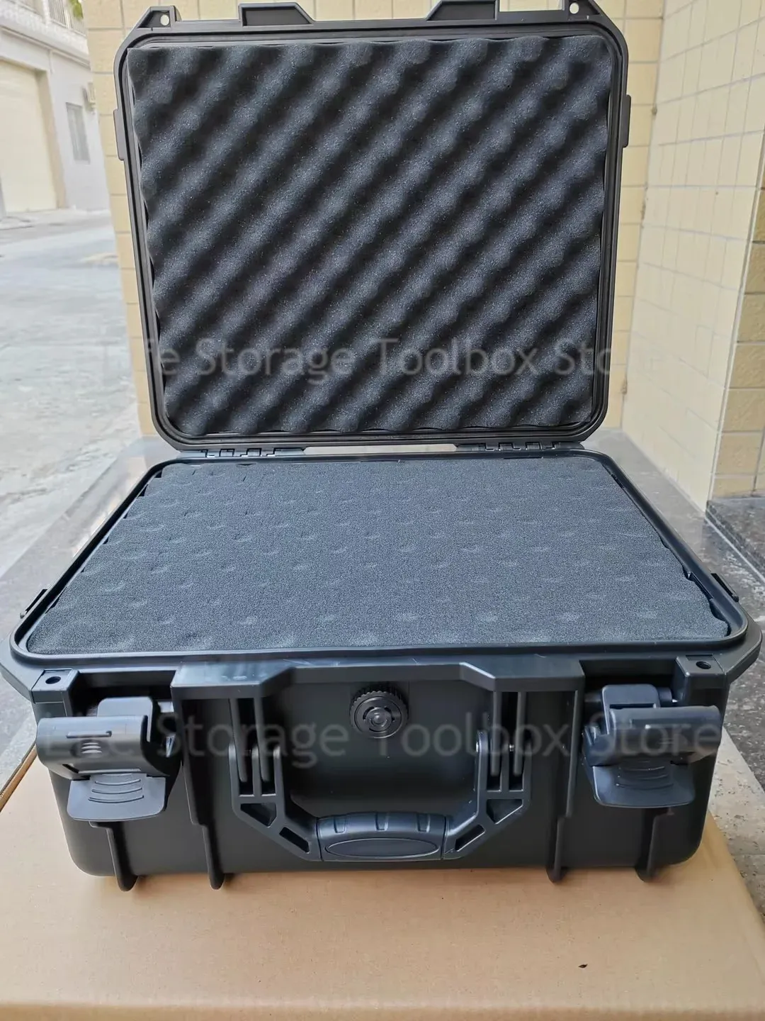 An application scenario or product detail of waterproof tool box - Image 13
