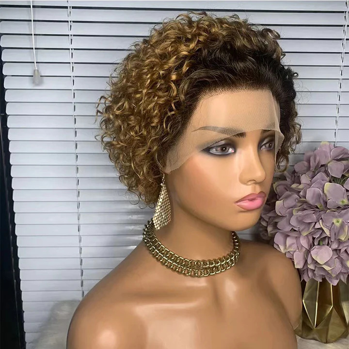 An application scenario or product detail of wet curls ombre wig short lace - Image 18