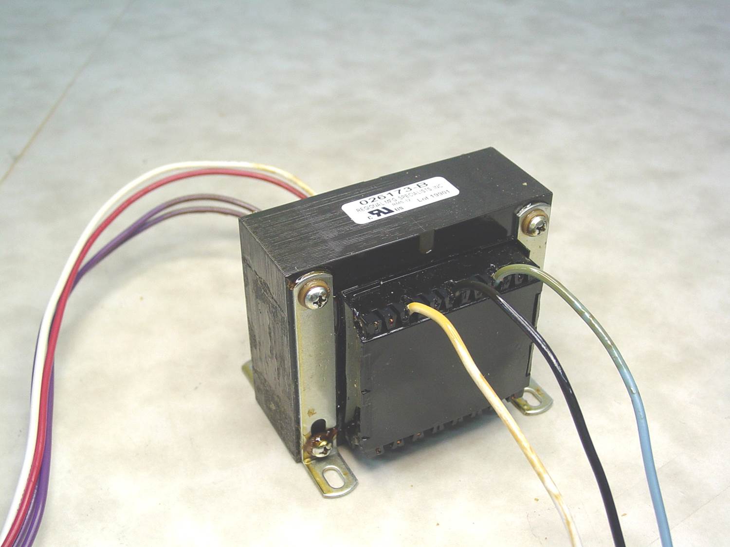 An application scenario or product detail of what is a isolating transformer - Image 23