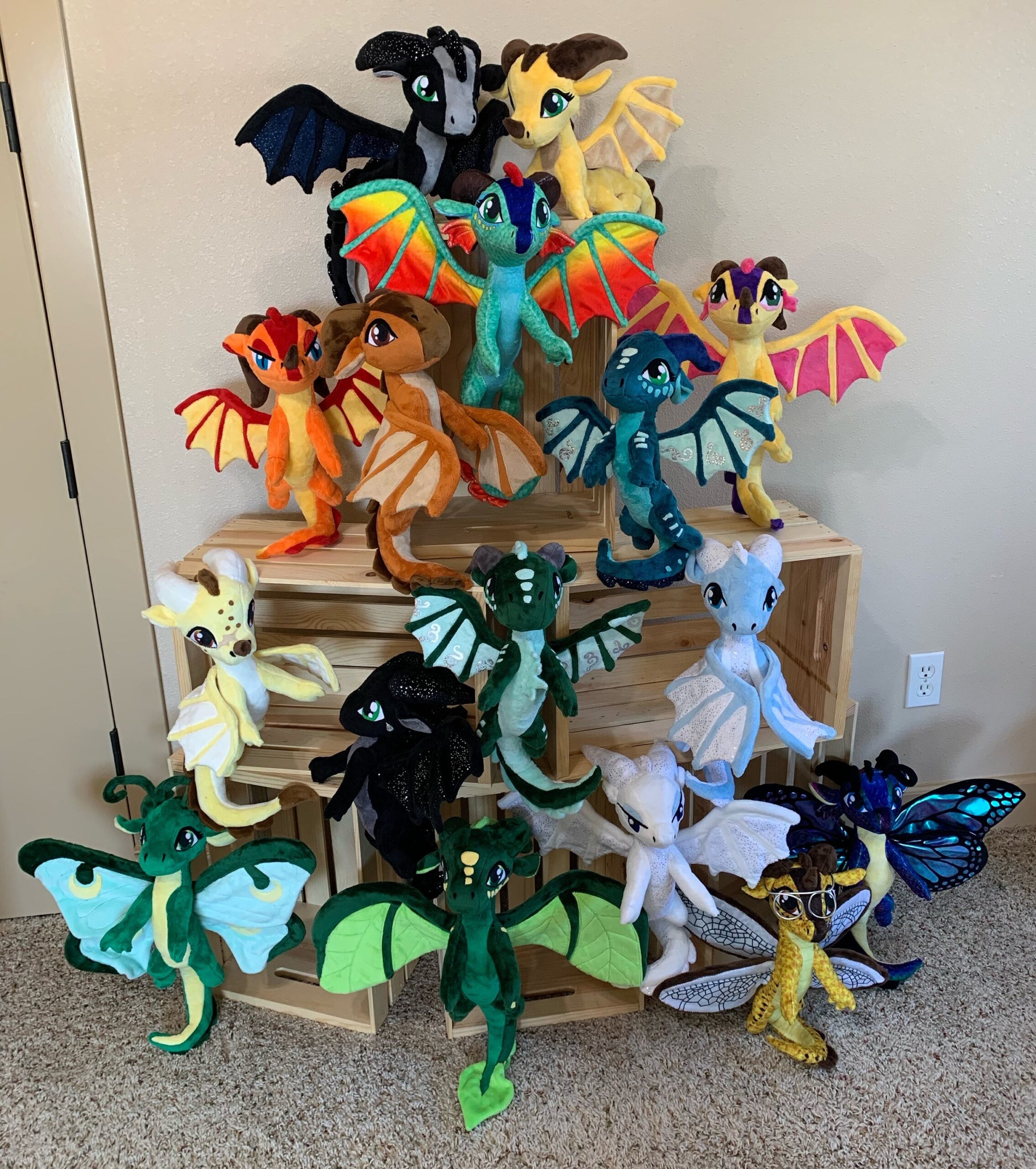 An application scenario or product detail of wings of fire toys - Image 6