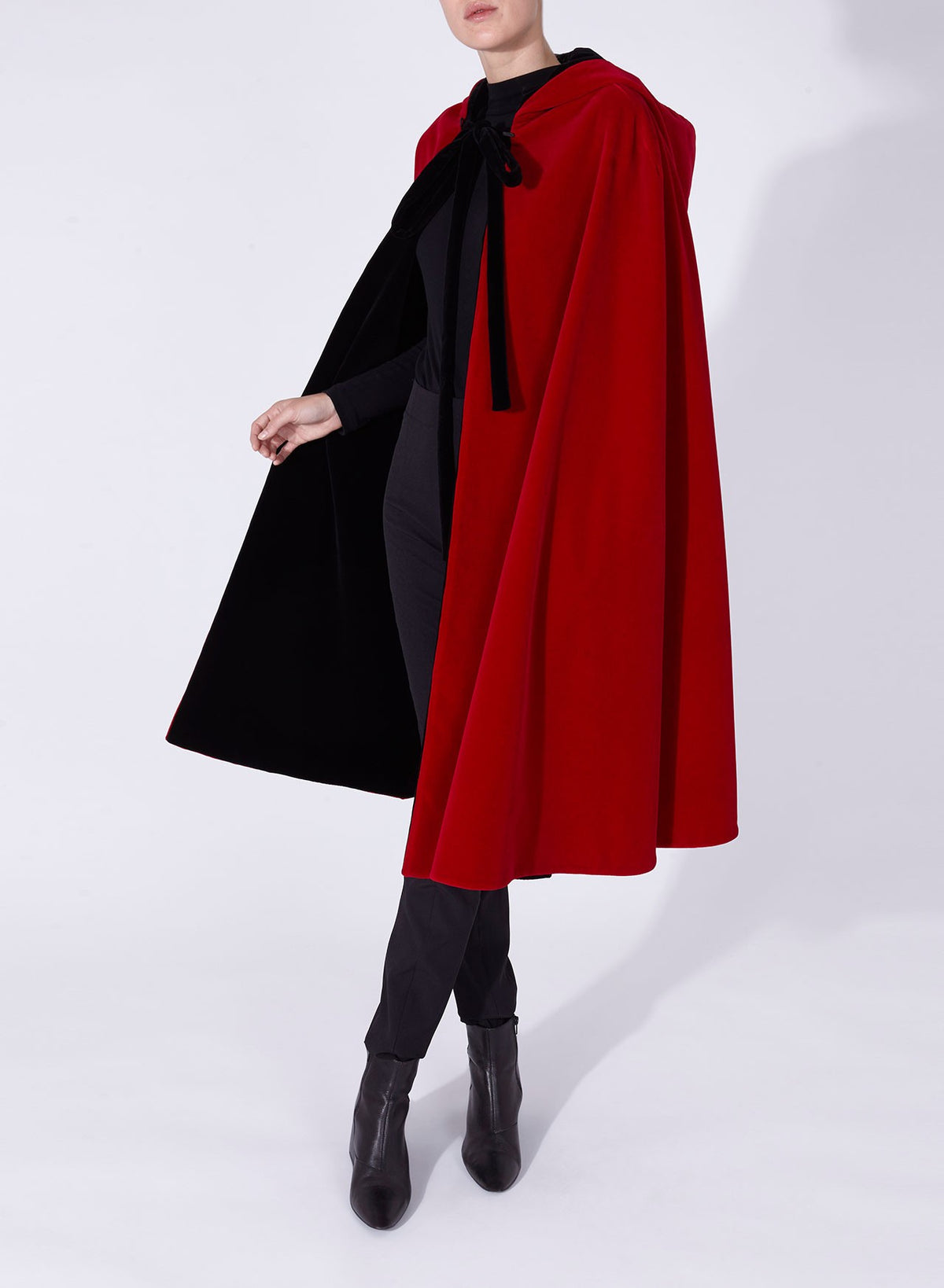 An application scenario or product detail of women's dark red hooded cape - Image 8