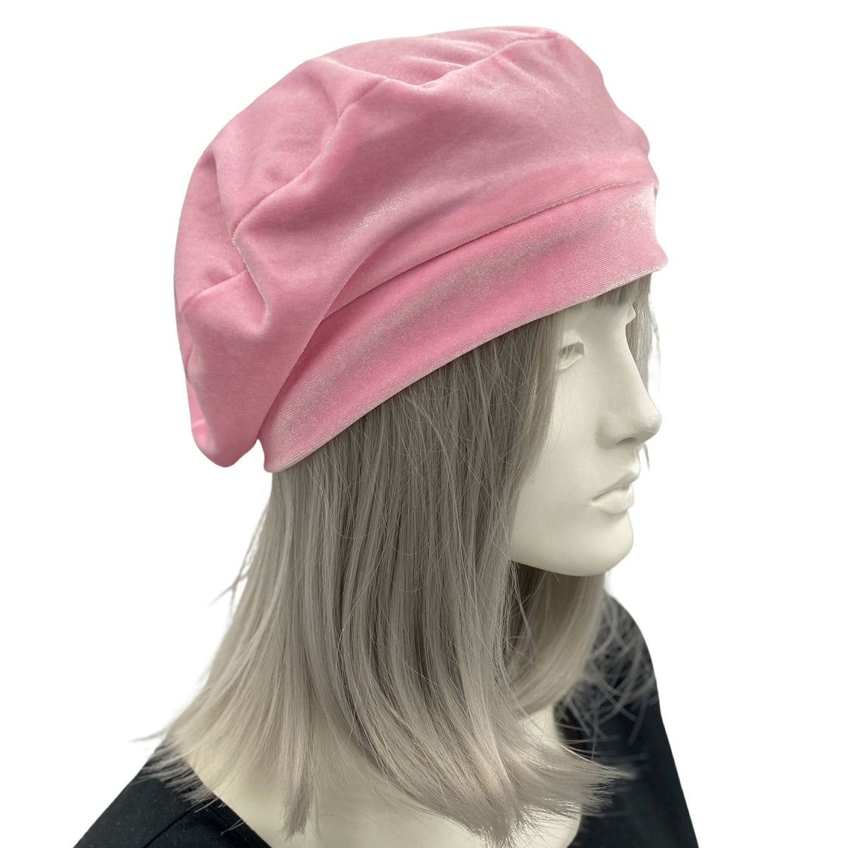 An application scenario or product detail of women's light pink beret - Image 9