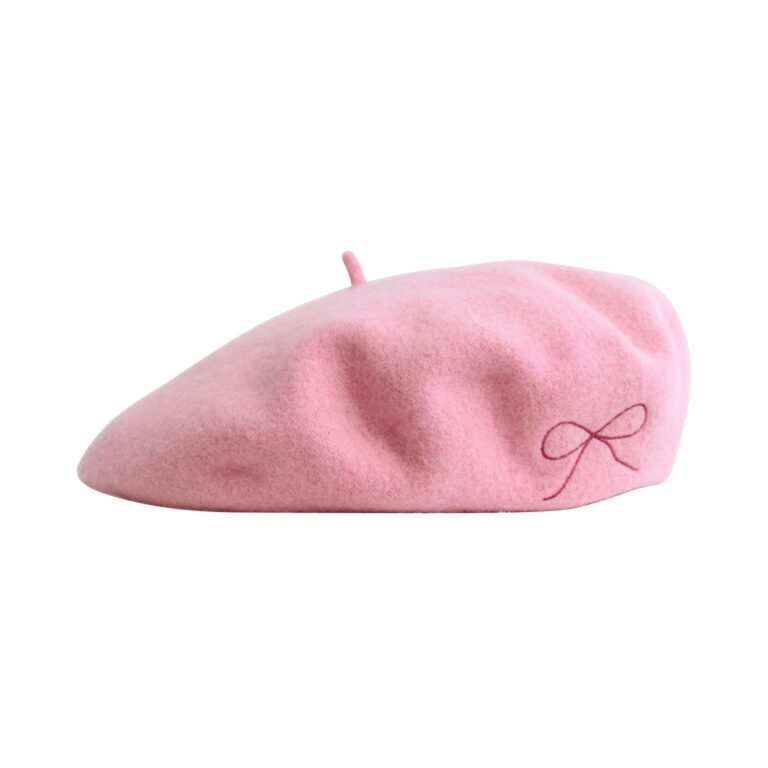Featured image for the women's light pink beret guide