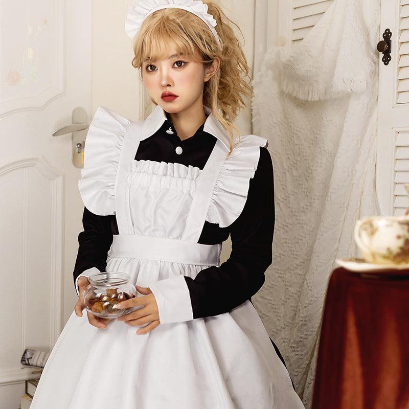 An application scenario or product detail of women's maid outfit for royalty - Image 19
