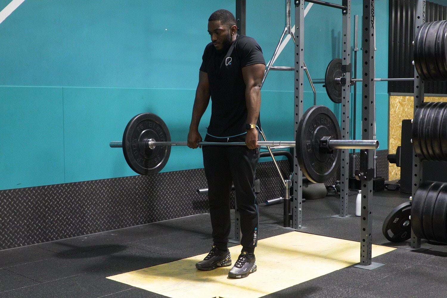 An application scenario or product detail of workout shrug - Image 14