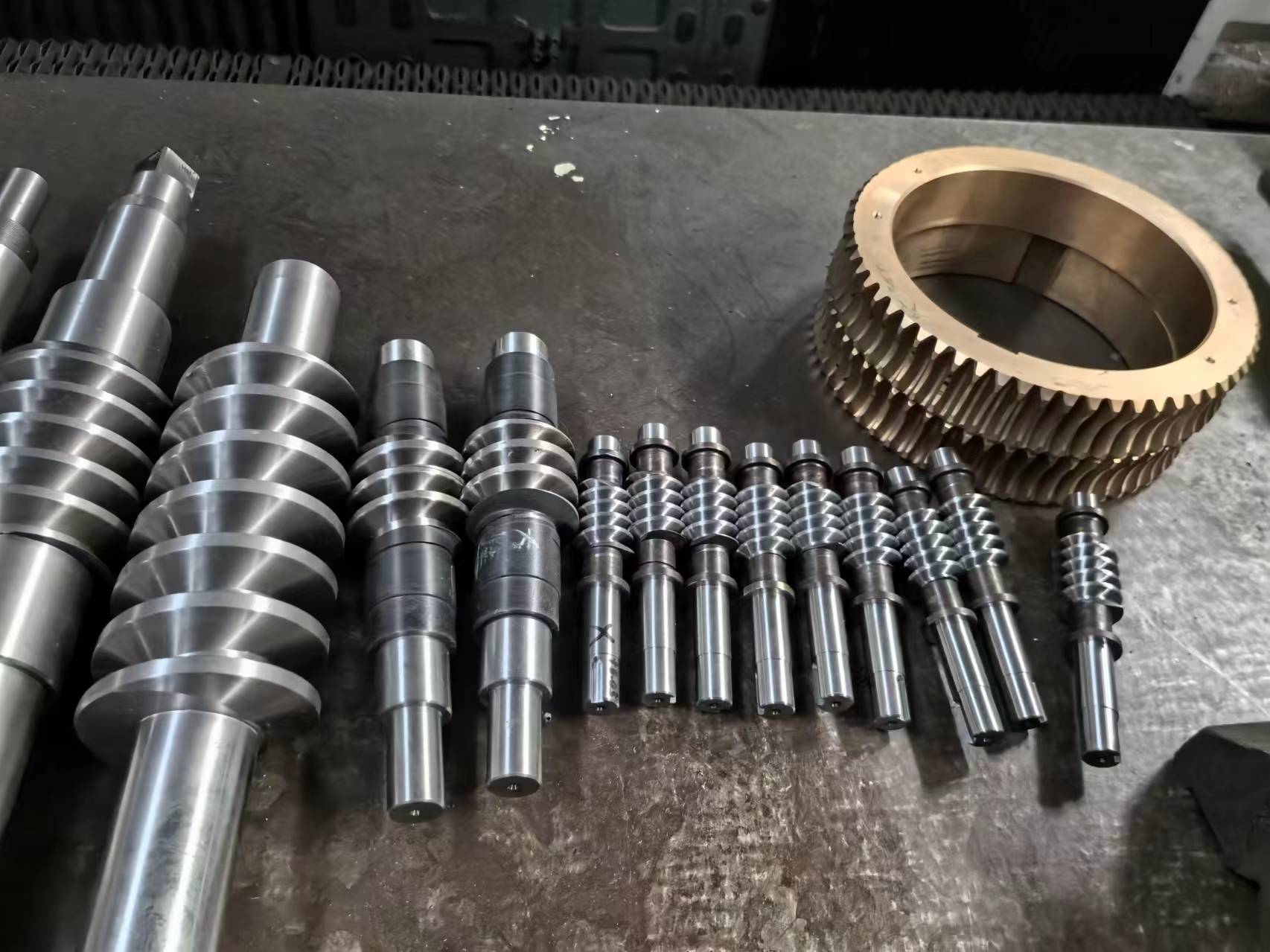 An application scenario or product detail of worm gear shaft - Image 6